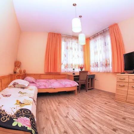 Charming 2bd Apartment, 5 Min From Train Station And Marina * Varna