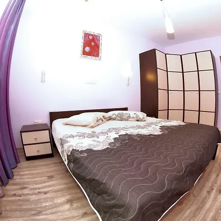 Charming 2bd Apartment, 5 Min From Train Station And Marina * Varna