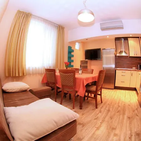 Appartement Charming 2bd Apartment, 5 Min From Train Station And Marina *